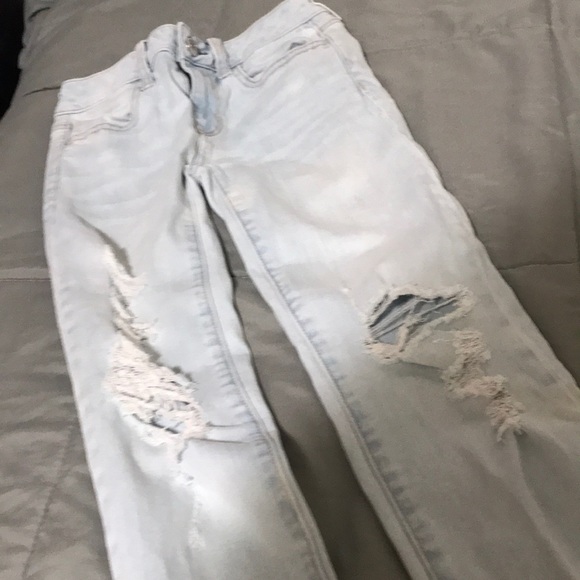 American Eagle Jeans - Picture 2 of 4